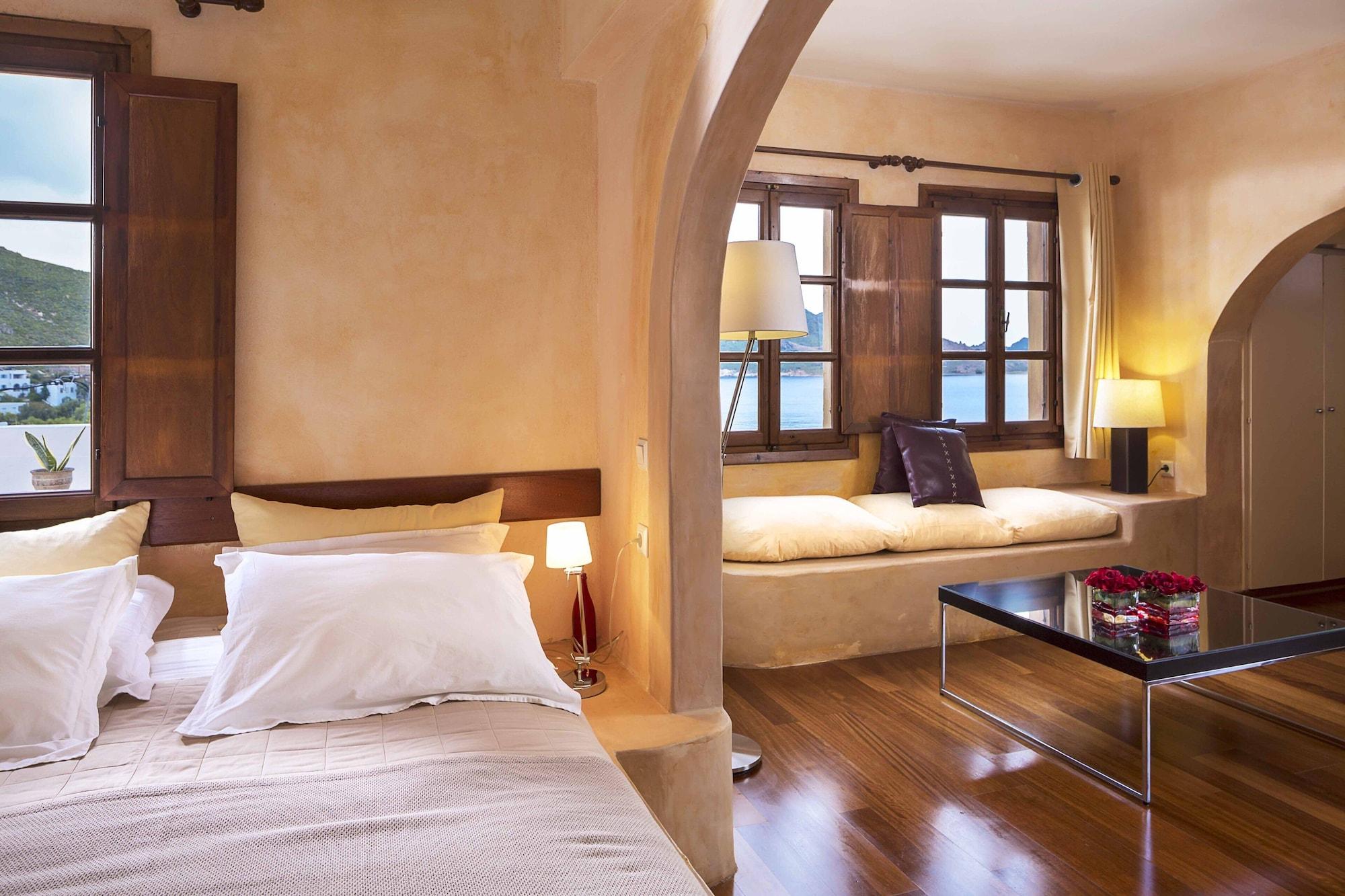 The Petra, Small Luxury Hotels Of The World Grikos Bay  ภายนอก รูปภาพ